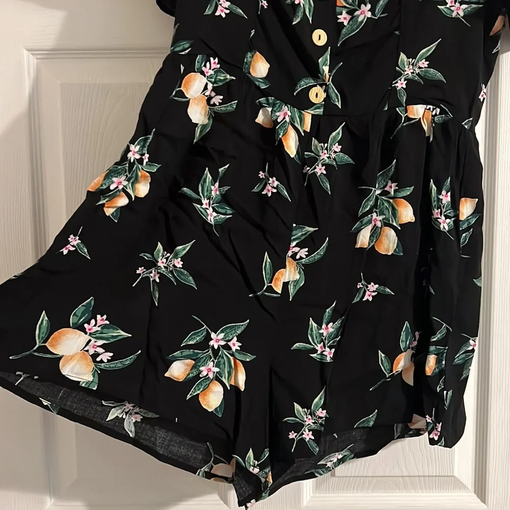Lemon Romper - Picture 3 of 4
